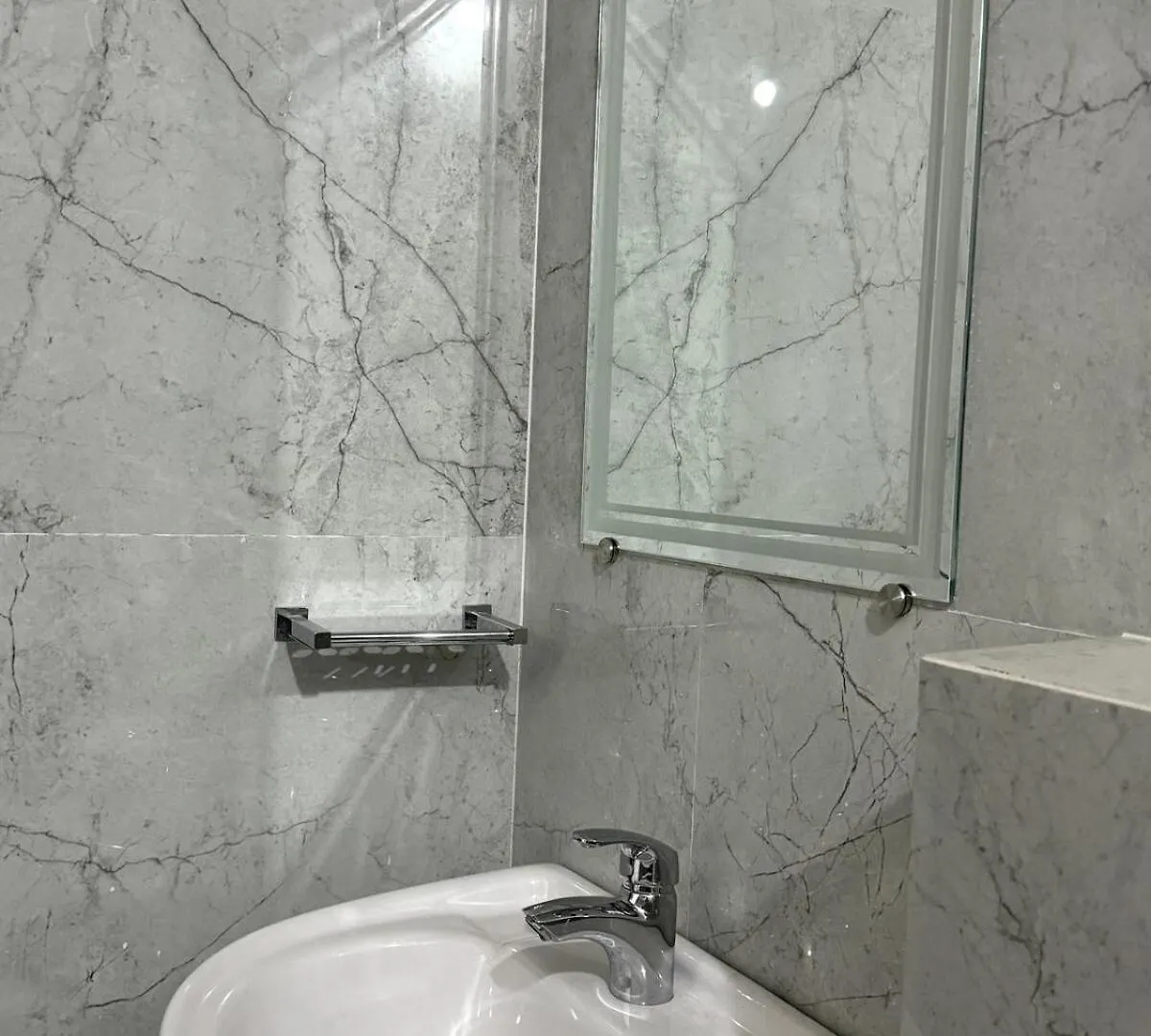 Cozy 2Bhk Homestay In Udaipur City Center With Modern Amenities & Wifi Apartmán